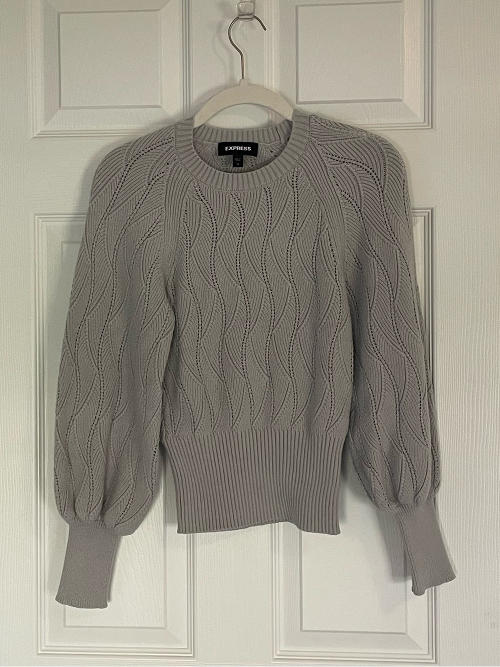 Express Women's Light Gray Knit Puff Sleeve Sweater